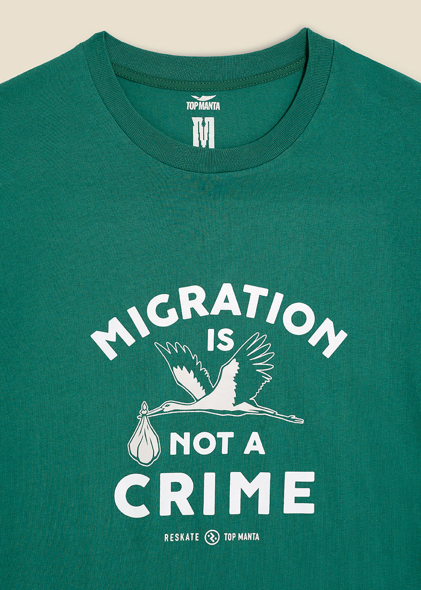 Camiseta MIGRATION IS NOT A CRIME