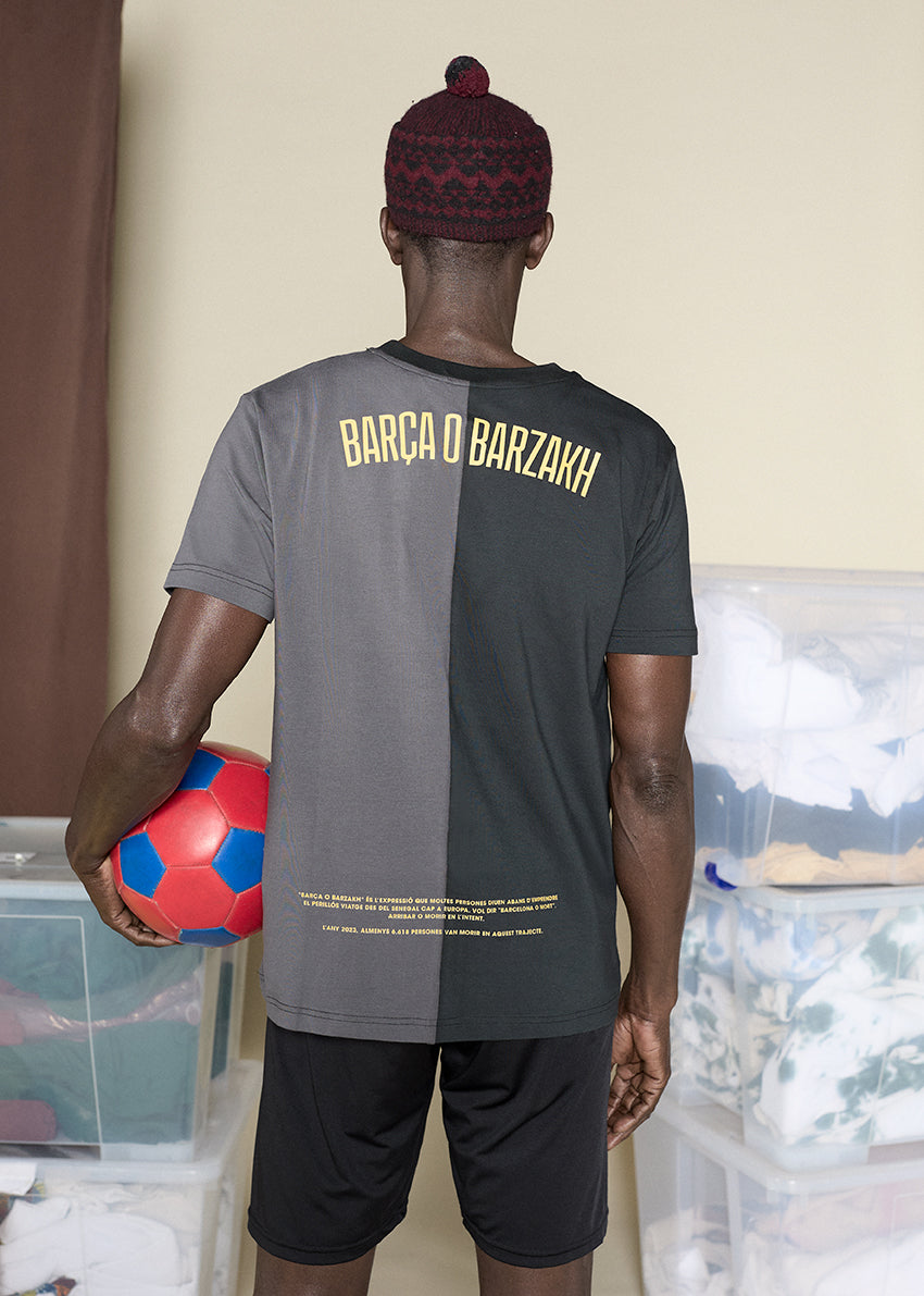 Camiseta BARÇA O BARZAKH NEGRA