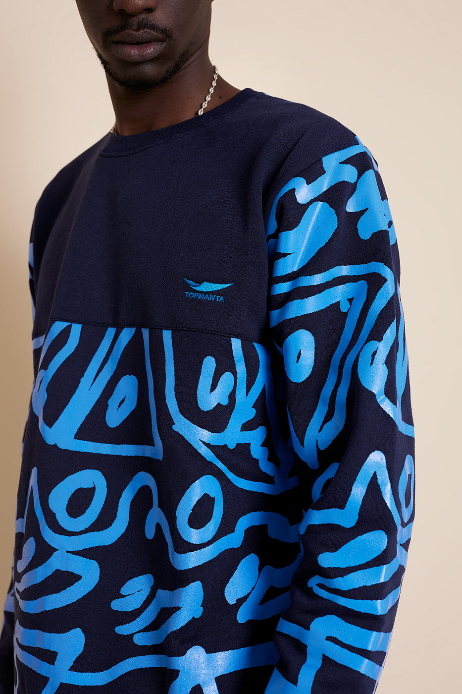 Sudadera azul Gàttal Unisex con estampado frontal y en las mangas