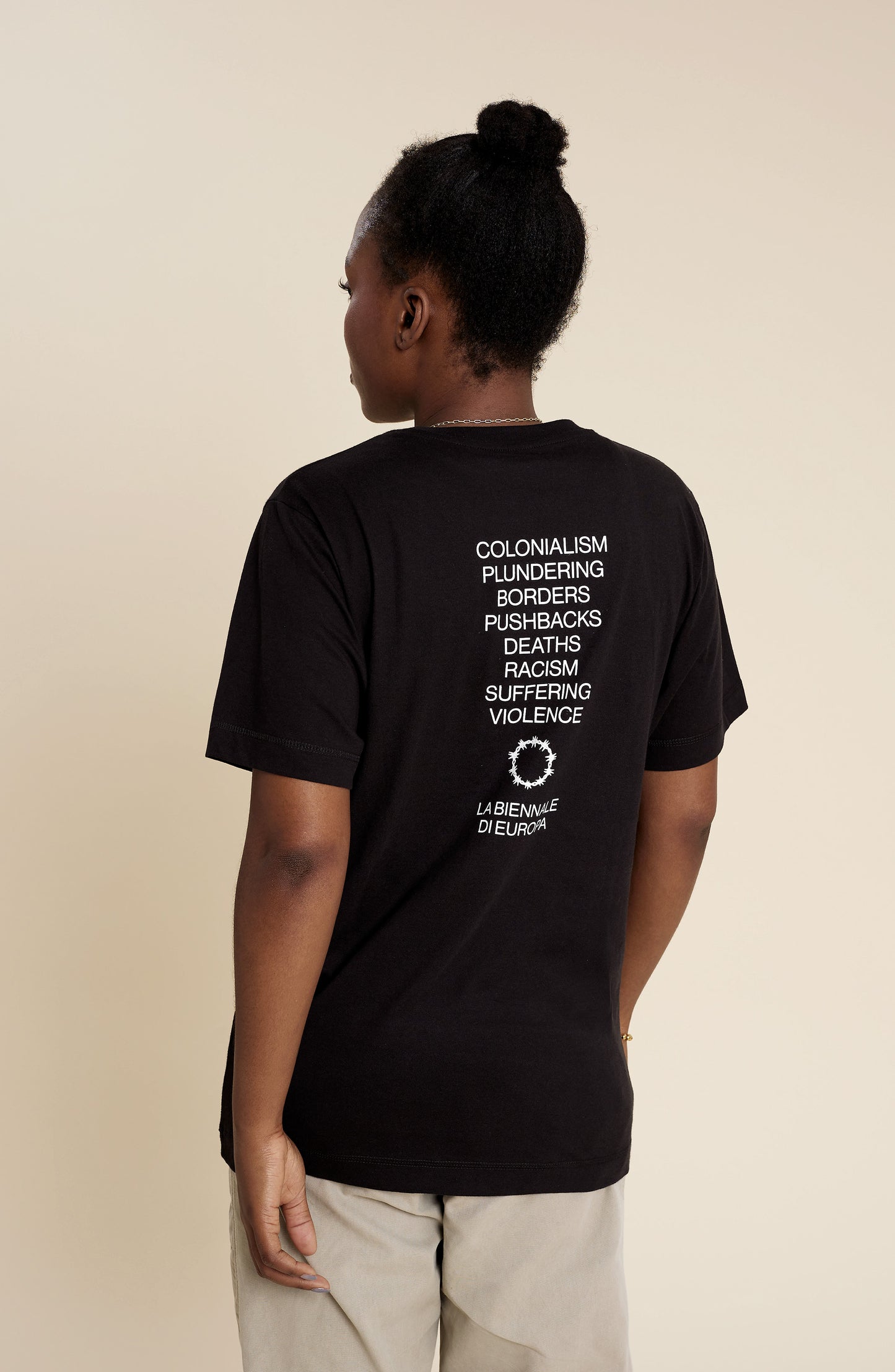 Camiseta Art of Hypocrisy