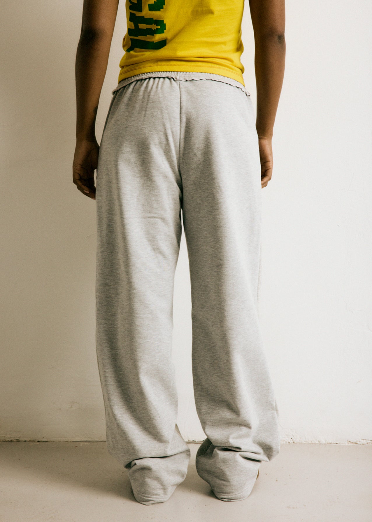 UPCYCLING SWEATPANTS 2025 GREY